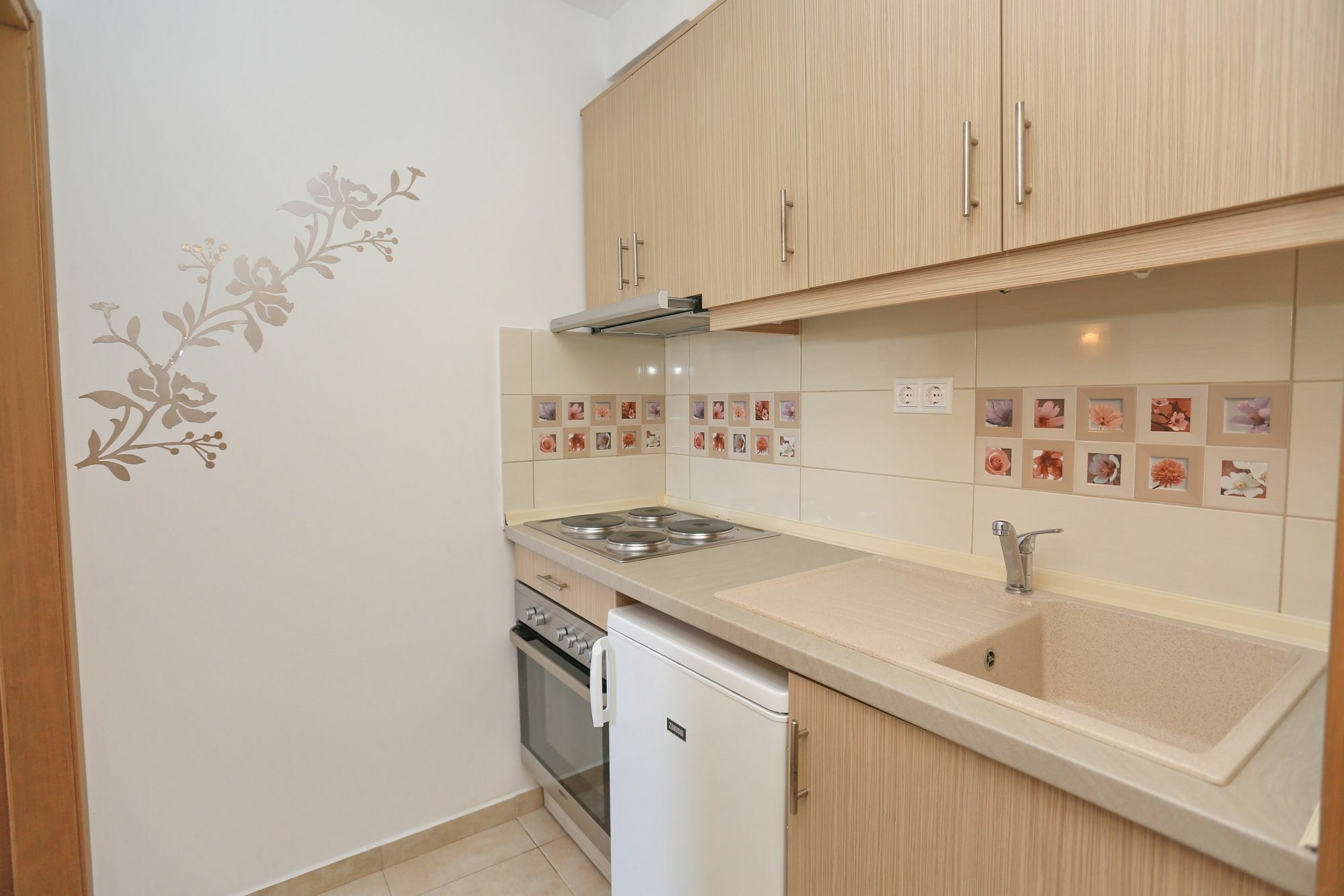 Hotel Apartment Kastoria Hanioti Luaran gambar